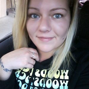 Meet your Posher, Ashleigh